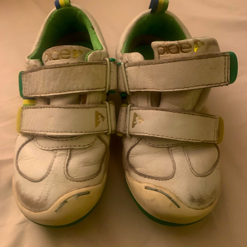 Plae Charig leather shoes size 9